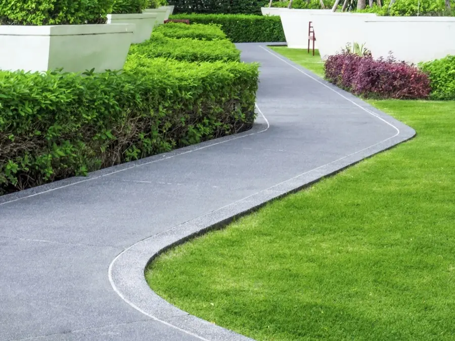How Concrete Edging Prevents Grass And Plant Overgrowth Hyde Park, UT How Concrete Edging Prevents Grass And Plant Overgrowth Hyde Park, UT