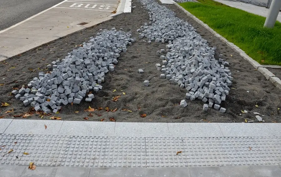 How Concrete Edging Prevents Grass And Plant Overgrowth in Hyde Park, UT How Concrete Edging Prevents Grass And Plant Overgrowth in Hyde Park, UT